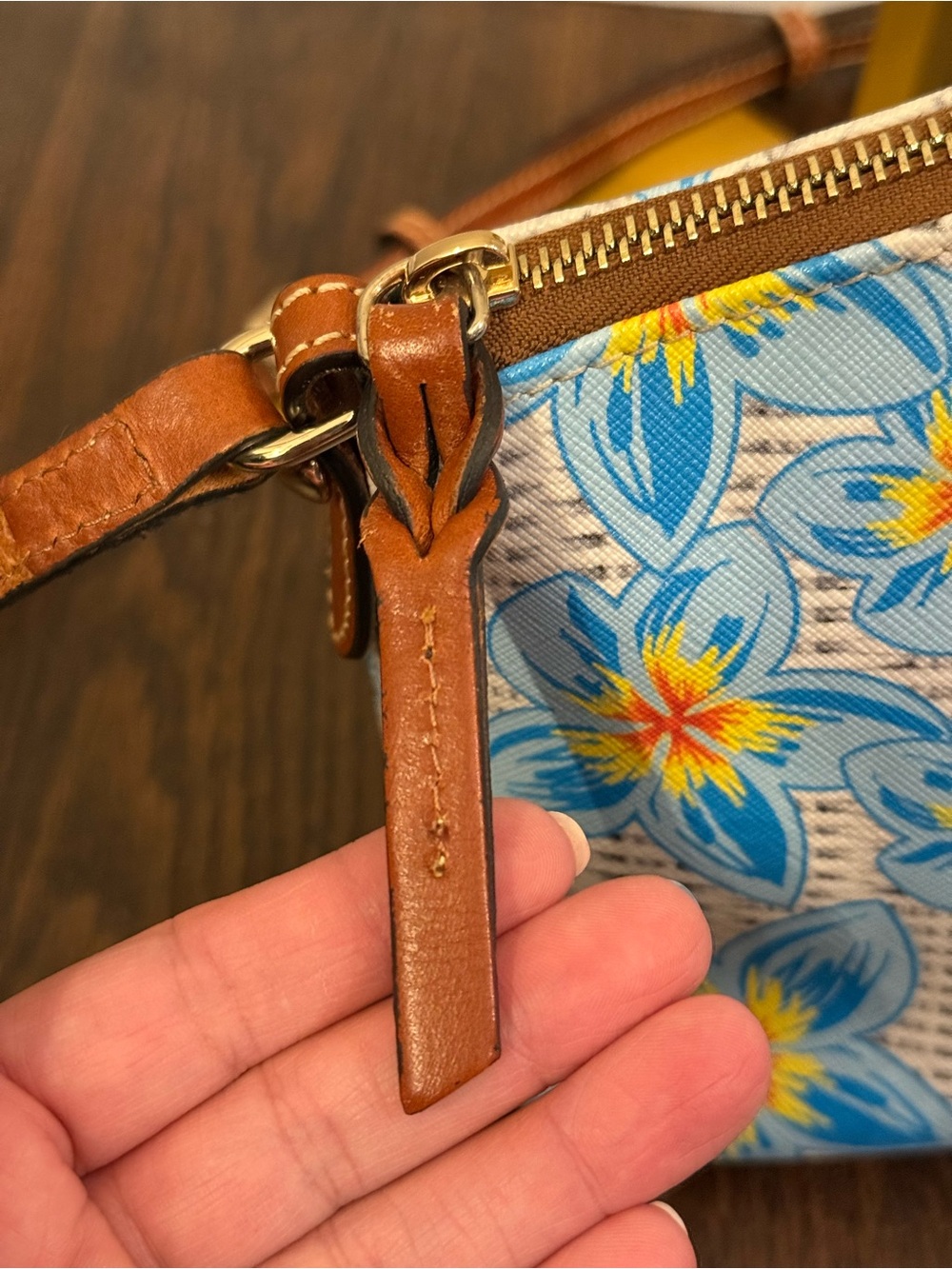 Dooney & Bourke Plumeria Suki Crossbody - Picture 3 of 11